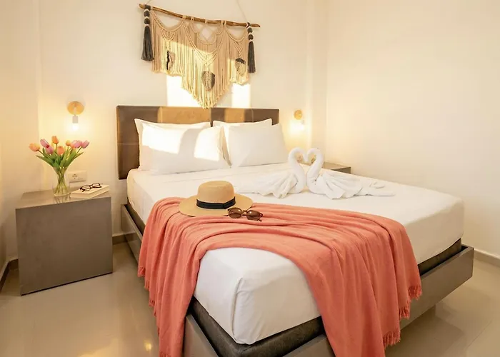 Apartment Quiet Evenings, 1br 2br Suites, Pool, Kitchen Wifi Ac, & 5th Ave 10 Min, Supermarket 15 Min *