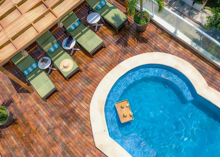 Apartment Quiet Evenings, 1br 2br Suites, Pool, Kitchen Wifi Ac, & 5th Ave 10 Min, Supermarket 15 Min