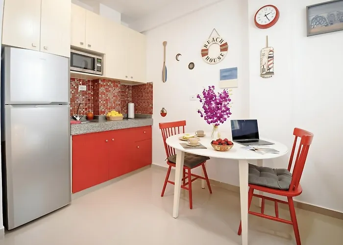 Quiet Evenings, 1br 2br Suites, Pool, Kitchen Wifi Ac, & 5th Ave 10 Min, Supermarket 15 Min Apartment Playa del Carmen