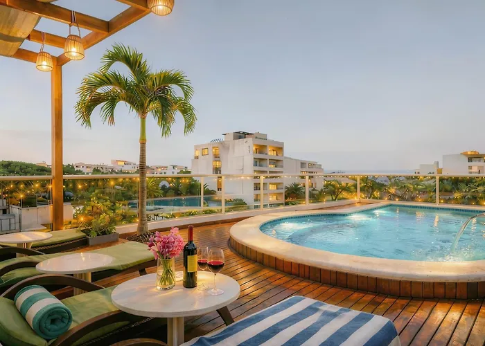Quiet Evenings, 1br 2br Suites, Pool, Kitchen Wifi Ac, & 5th Ave 10 Min, Supermarket 15 Min *